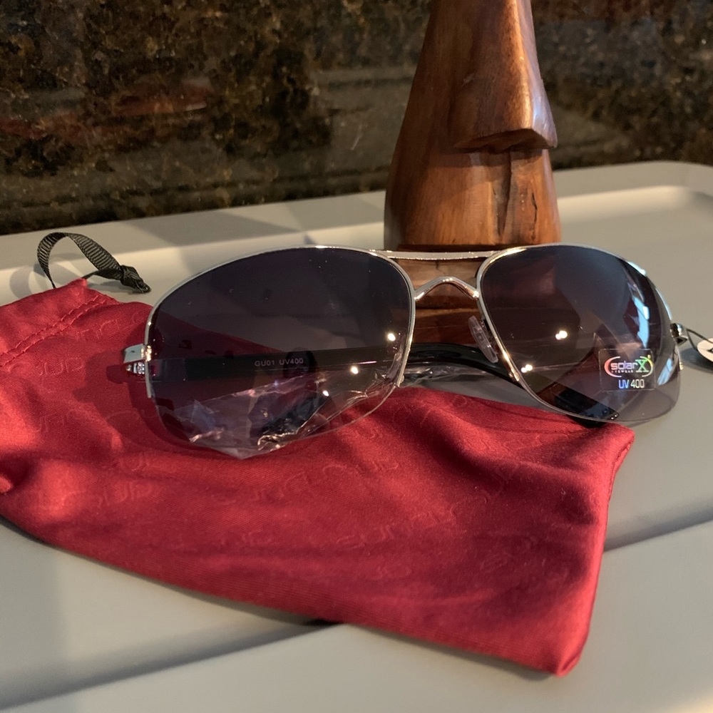 NWT Black and silver Solar X sunglasses